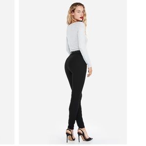 EXPRESS Mid Rise Extreme Stretch Skinny Pant | 00S